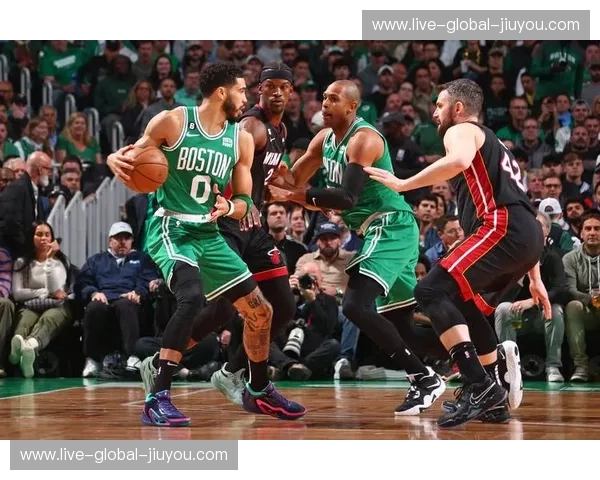 雷霆万钧，雄狮怒吼：史诗级抢七，见证NBA新王者的诞生！